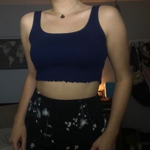 navy blue cropped tank